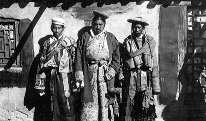 解放前西藏贵族的真实影像，奢靡程度令人发指，让人想象不到
