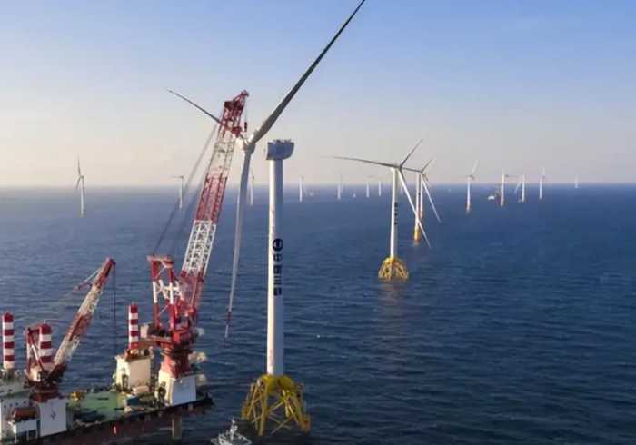 风力发电危害有多大？欧美疯狂拆除，为何中国海上都建风电场了！