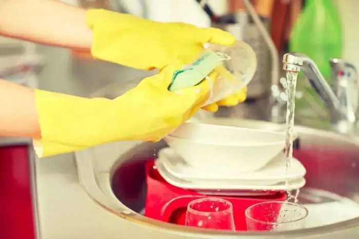 洗碗后的那个小动作，竟是细菌快速“繁殖场”？很多家庭都中招了