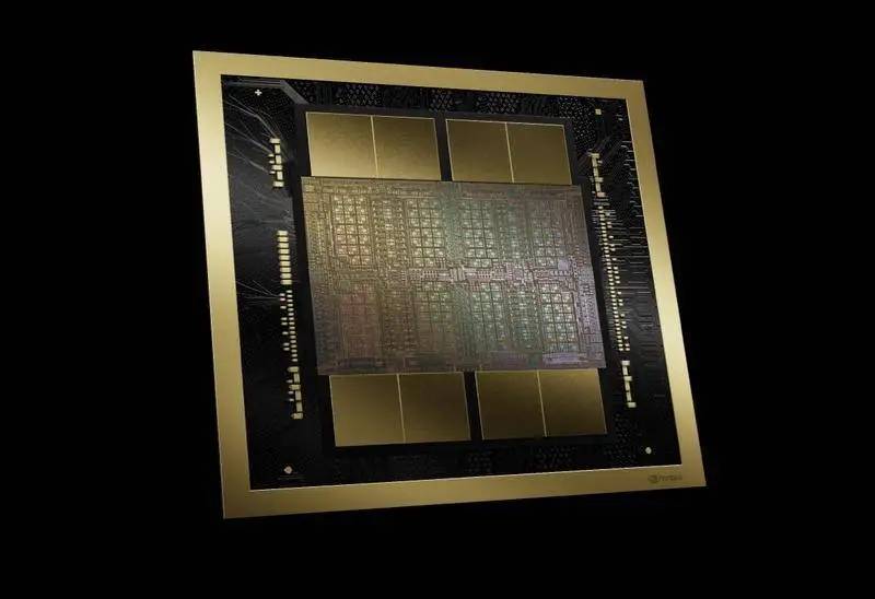 深夜炸场！英伟达发布全球最强 AI 芯片，性能暴涨 30 倍！