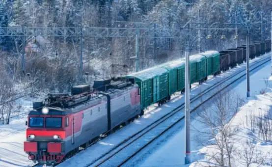 中国列车进入俄罗斯，为何要停5小时再走？安检能用那么长时间？